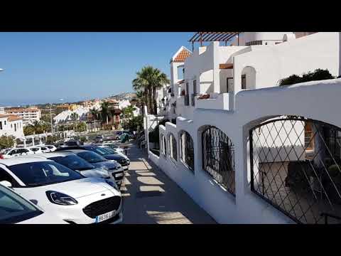 H103 Beverly Hills Club - Street view