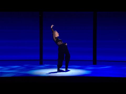 Jeanne Added - Mutate (Live @ Victoires de la Musique 2020)