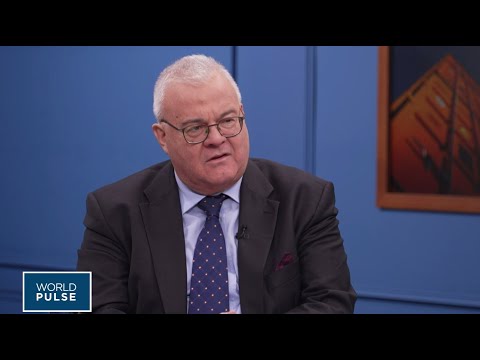 Ο τυφώνας Τραμπ φέρνει τα πάνω κάτω στο πέρασμά του