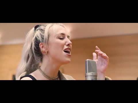 Justin Prime & NIVIRO ft  Kimberly Fransens   Unstoppable [Unplugged Music Video]