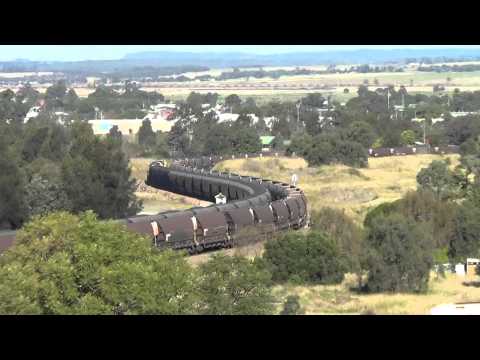 HUNTER VALLEY COAL TRAIN
