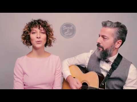 Sweet and Sour Acoustic jazzy Duo Milano Musiqua