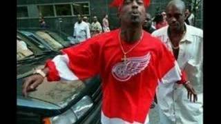 WONDER WHY THEY CALL YOU BITCH? TUPAC SHAKUR