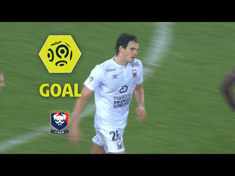 Goal Ivan SANTINI (90' pen) / Paris Saint-Germain - SM Caen (3-1) / 2017-18