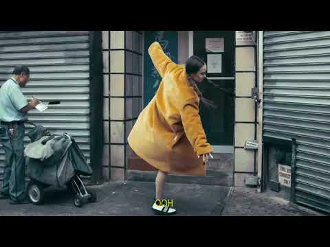 Video thumbnail for Un Garçon De Suisse