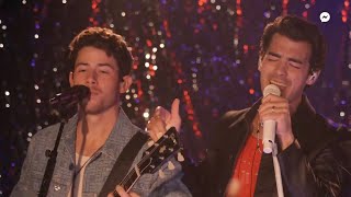 &quot;Pushin&#39; Me Away&quot; - Jonas Brothers Live (50/50 Show at The Viper Room)