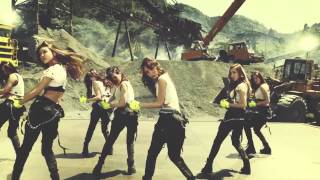 Girls&#39; Generation (소녀시대) Catch Me If You Can (with Jessica Jung OT9)