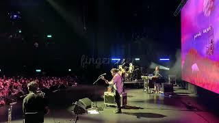 Download lagu Pusakata x Payung Teduh (Parade Hujan) - Untuk Perempuan Yang Sedang Dalam Pelukan (Live in KL) mp3 Download lagu Pusakata x Payung Teduh (Parade Hujan) - Untuk Perempuan Yang Sedang Dalam Pelukan (Live in KL) mp3