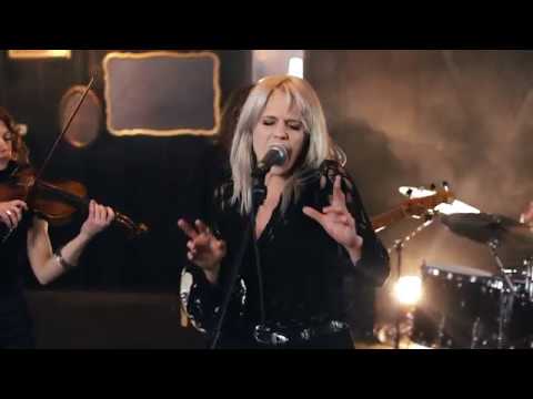 download lagu mp3 mp4 Little Country Band, download lagu Little Country Band gratis, unduh video klip Little Country Band