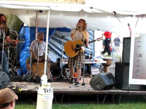 Eleanor Rigby covered by Vinny Bex Dae @ Summerfest 2010