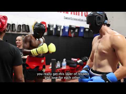 'Fight Night': A knockout event for El Camino's boxing club