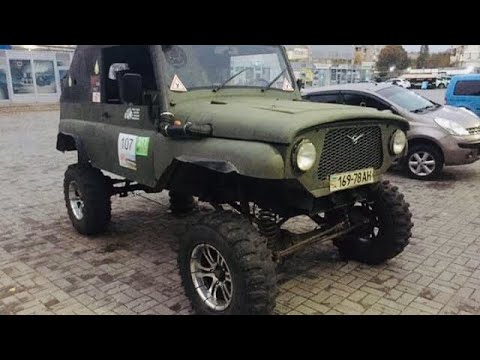 УАЗ С МОТОРОМ ЗМЗ-406 ПОЛОЖИЛИ СТРЕЛКУ В ГОРОДЕ