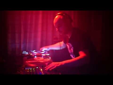 MICK WILLS  @ LOGGIA DAYS & NIGHTS