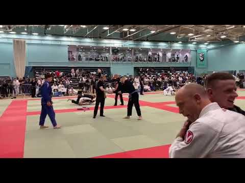 Болотбек уулу Санжар| Final English championship| London, England