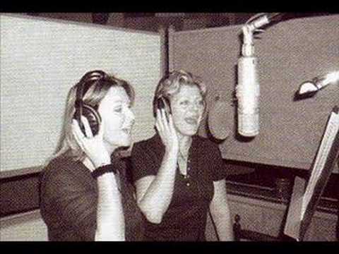 Simone Kleinsma & Petra Berger - We can't let go