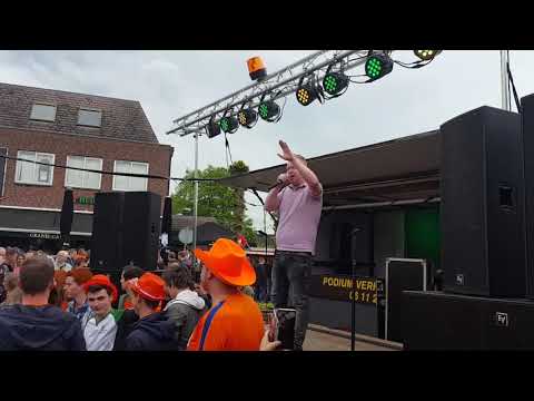 Mitchel Tombal LIVE op het Oranjeplein Putten 2018