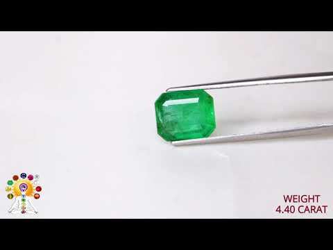 Emerald 4.40ct. (Luxury) video