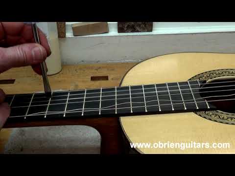 Luthier Tips du Jour Mailbag 123 - Bad sounding string