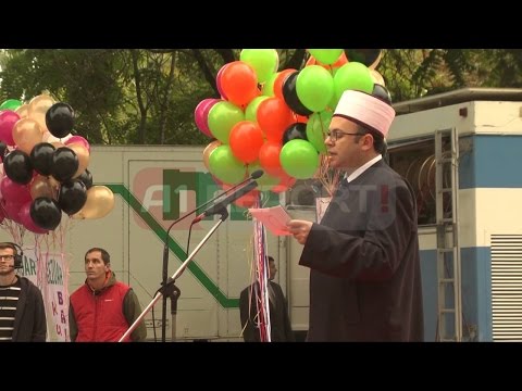 A1 Report - Myslimanët festojnë Kurban Bajramin, Bruçaj: Ditë e bekuar