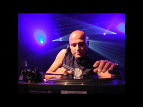 Marco V - Live at Shockers (26-04-2003)