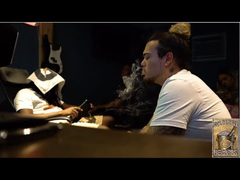 Piff GLR  YB Spitta Raidenrush working in the studio