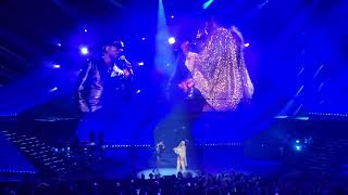 "Not Gon' Cry" - Mary J Blige &amp; Babyface duet  - Vegas residency 5.6.26