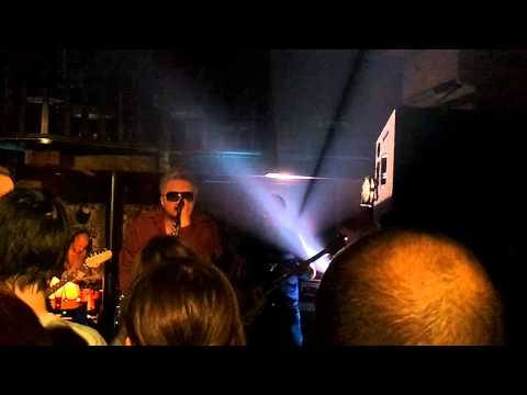 Muniek - "Stary Boy" (fragment) @ Huśtawka / Warszawa - 2011.02.10