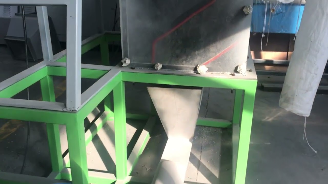 Previzualizare video a clasificatorului de aer în zig-zag