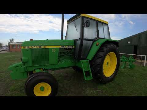 1980 John Deere 3040 Power Synchron 2WD 5.9 Litre 6-Cyl Diesel Tractor (88 HP) with 4 Furrow Plough