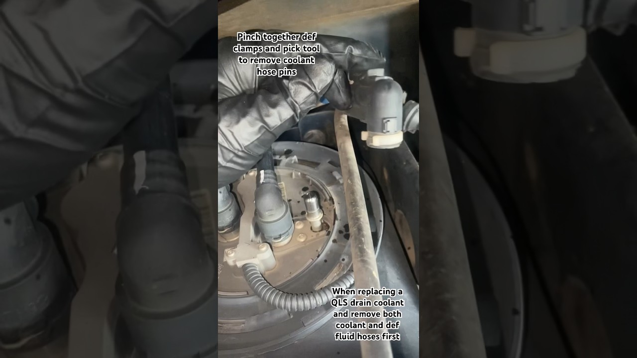 DEF Tank Quality Sensor/QLS/DEF Header Replacement