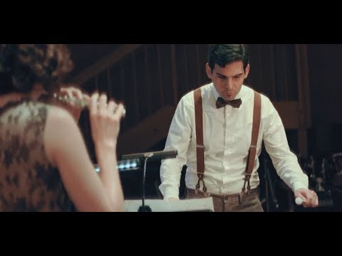 Duo Luftwirbel - Caprice for piccolo & xylophone by Casey Cangelosi