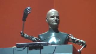 Kraftwerk - The Robots (Chile, 2004)