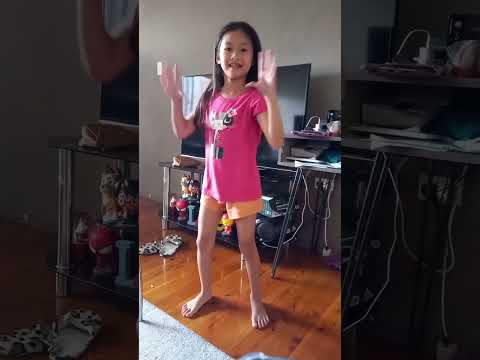 chicken dance hehwjw