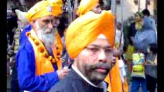 preview picture of video 'Nagar Kirtan At Ashok Nagar Delhi India Video 4'