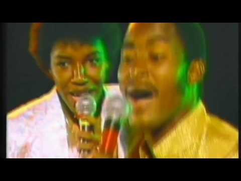 BYRON LEE & THE DRAGONAIRES ~ TINEY WINEY (1985)