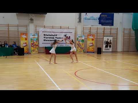 duet taneczny Iga Smolec i Natalia Woźniakowska
