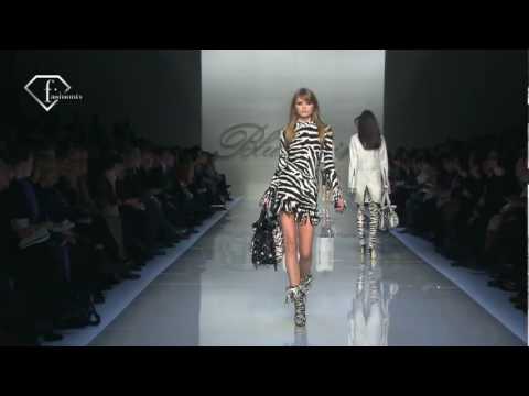 fashiontv | FTV.com - MILAN WOMAN F/W 10-11 - BLUMARINE FULL SHOW -