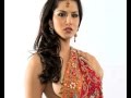 HOT SUNNY POSES IN SAREE WITHOUT BLOUSE