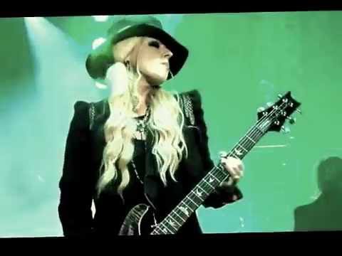 Alice Cooper Rock Meets Classic