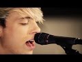 R5 | Here Comes Forever Acoustic Performance ...