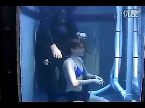 Girl very long breath hold underwater