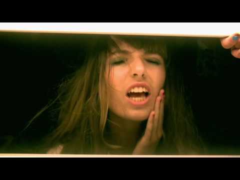 Plastiscines: Bitch (Video)