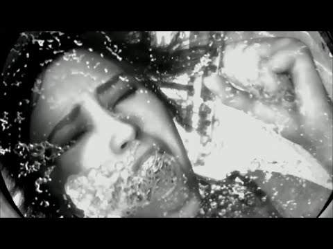 Adicta Al Peligro - Kendo Kaponi Ft. Kelmitt  VIDEOCLIP - Lara Croft