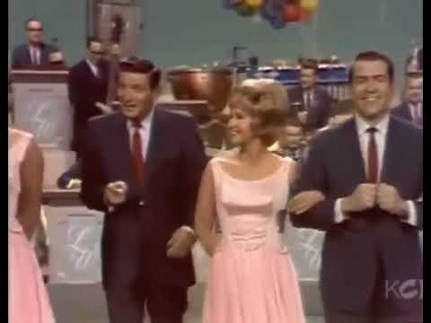 We Wish You The Merriest   The Lawrence Welk Orchestra and Singers