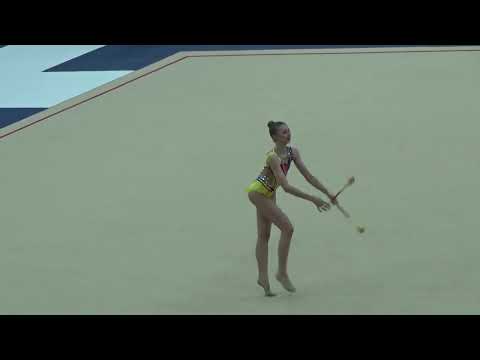 Yseult ZAVAGNO massues - 2025 Championnats de France Junior AA