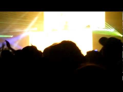 Calvin Harris @ Puerto Rico 2012.