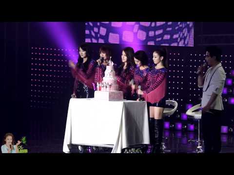[FanCam]110611 KARA Fanmeeting by koo
