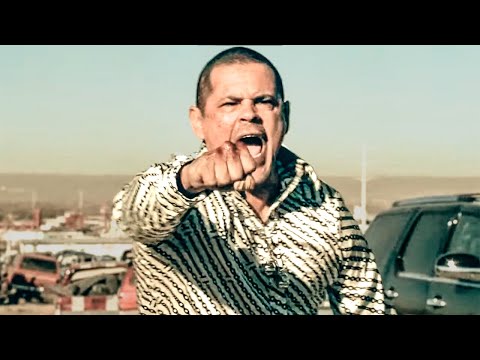Tuco mata a su secuaz en frente de Walter y Jesse (LAT)