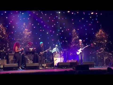 "Lager & Ale" by Kim Mitchell f. Alex Lifeson (RUSH) 14th Annual Andy Kim Christmas Show