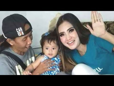download lagu mp3 mp4 Nella Kharisma Profil, download lagu Nella Kharisma Profil gratis, unduh video klip Download Nella Kharisma Profil Mp3 dan Mp4 Popular Gratis
